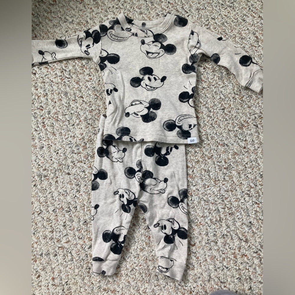 Gap Mickey Organic Cotton Pajamas